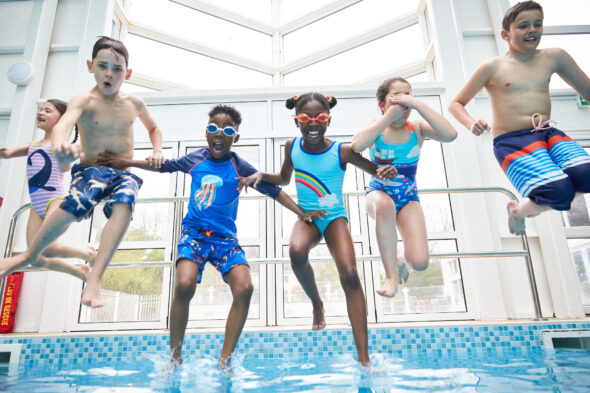 2018_04_24_Haven_SouthWales_Day1_Shot 4 - Swimmingpool_444 - Haven Holidays - Jack Terry