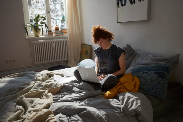 2020_01_21_Google_RGA_Woman_In_Bed_Shot01_053.jpg - Google - Jack Terry